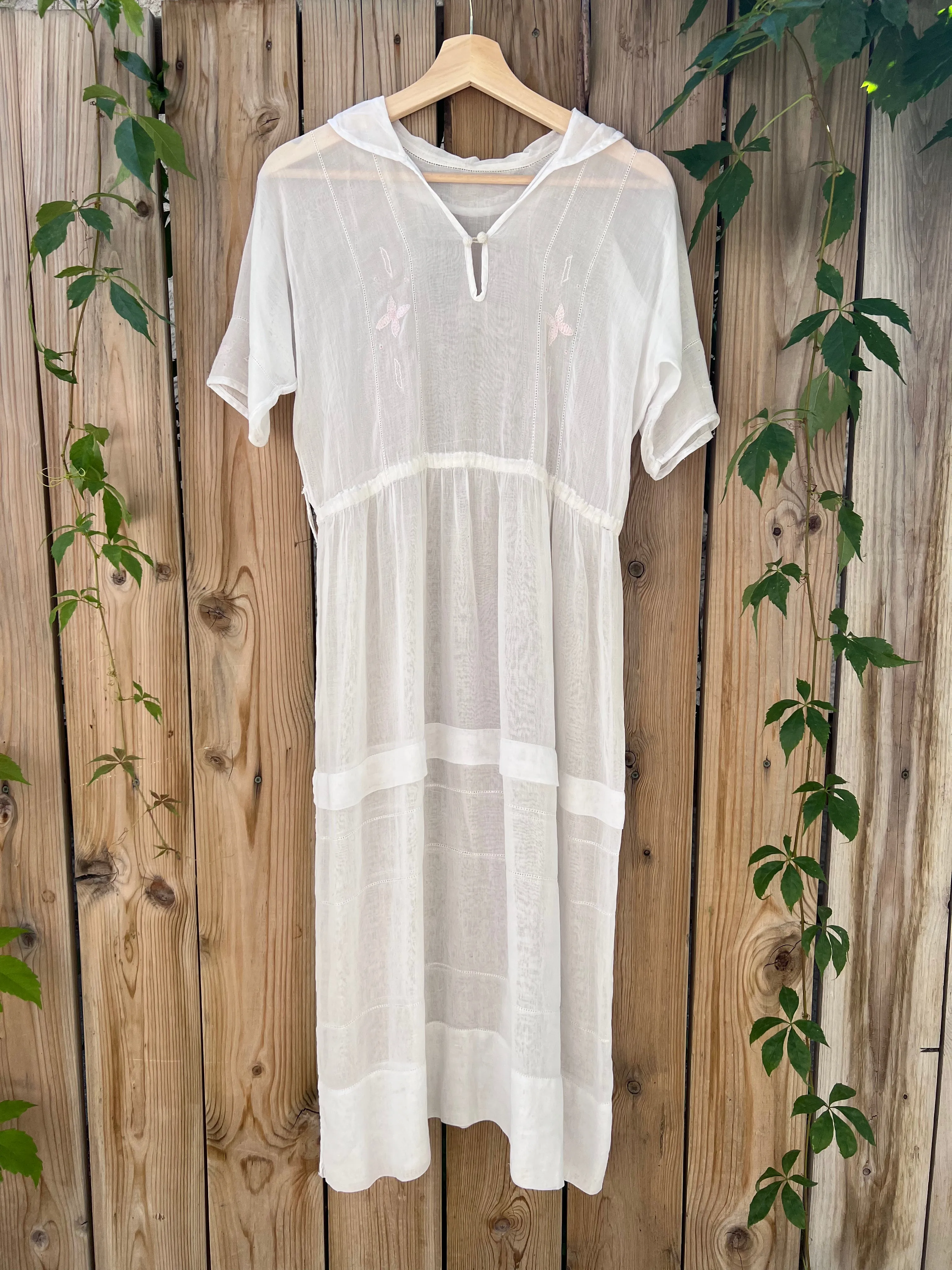 Antique 1920's White Cotton Batiste Embroidered Lawn Dress