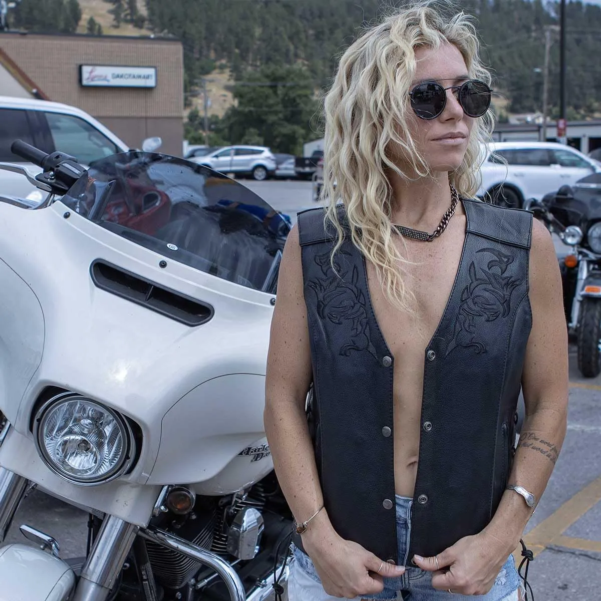 Milwaukee Leather ML1296 Women's Black Leather Side Laced Motorcycle Vest w/Reflective Tribal