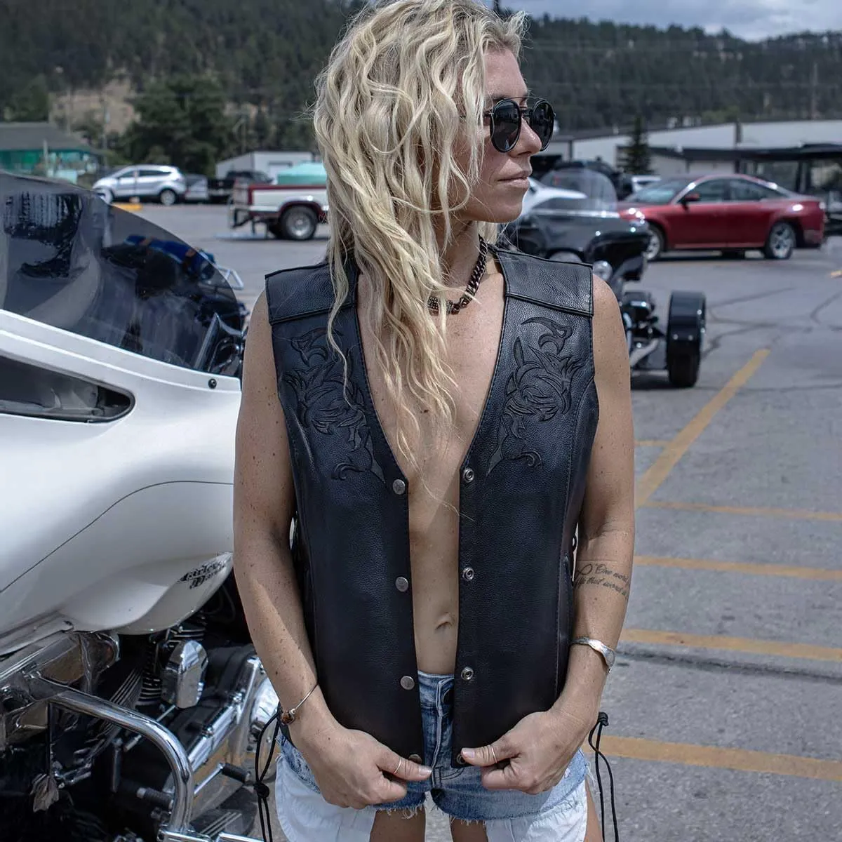 Milwaukee Leather ML1296 Women's Black Leather Side Laced Motorcycle Vest w/Reflective Tribal
