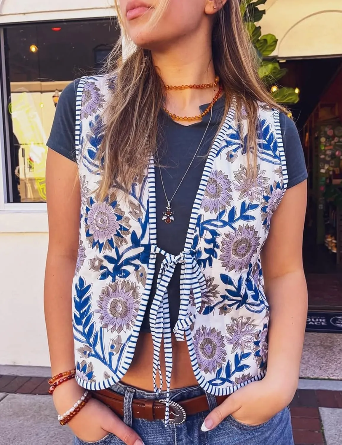 Yimoon Women's Cropped Quilted Vest Floral Printed Puffer Vest Lightweight Sleeveless Tie Front Padded Gilet Outwear